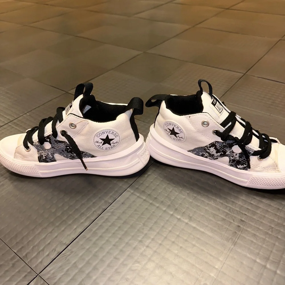 KIDS CONVERSE Chuck Taylor All Star Ultra Digi Camo Boots Shoes A03646F Size 1 Y